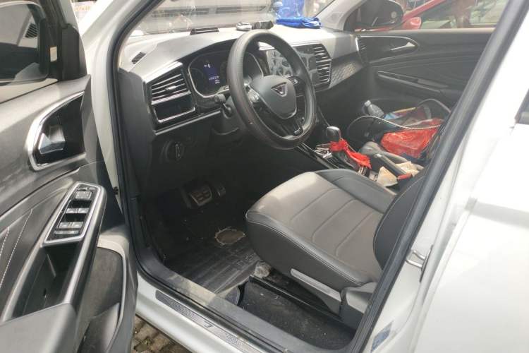 Used Jetta VS5 2022 280TSI Automatic Enjoyment Pro Trim Driver Seat