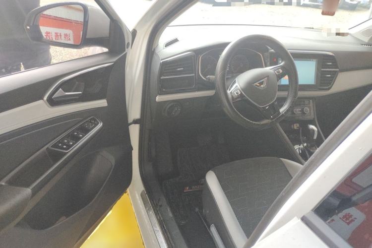Used Jetta VS5 2022 280TSI Automatic Trend Edition Driver Seat