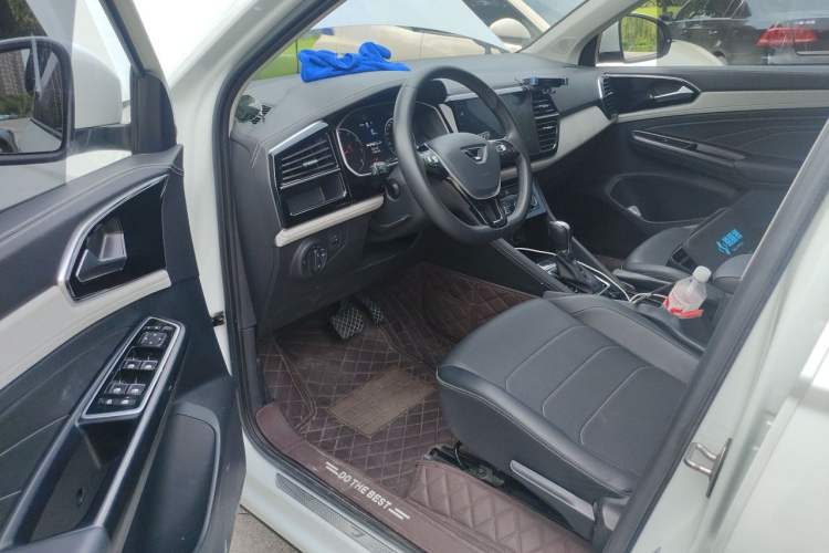 Used Jetta VS5 2022 280TSI Automatic Enjoyment Pro Trim Driver Seat