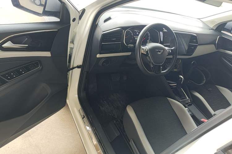 Used Jetta VS5 2022 280TSI Automatic Trend Edition Driver Seat