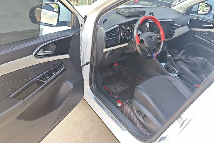 Used Jetta VS5 2022 280TSI Automatic Glory Edition Driver Seat