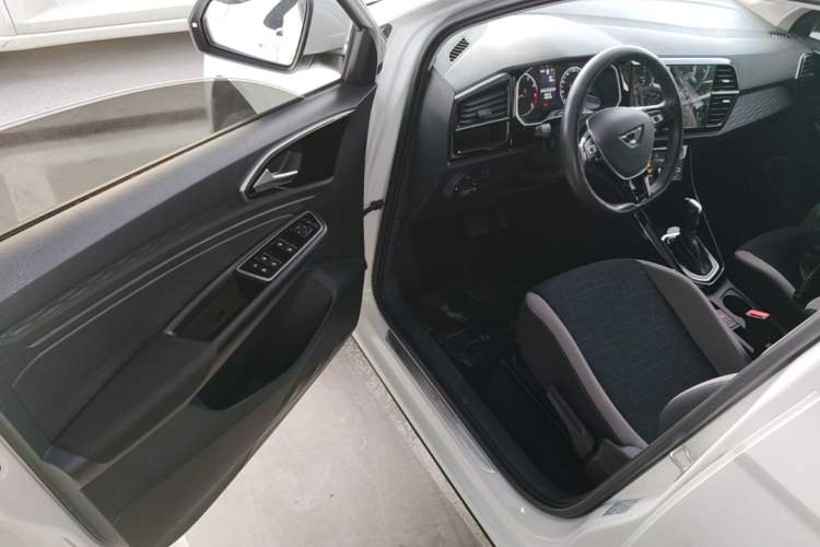 Used Jetta VS5 2022 280TSI Automatic Trendy Pro Version Driver Seat