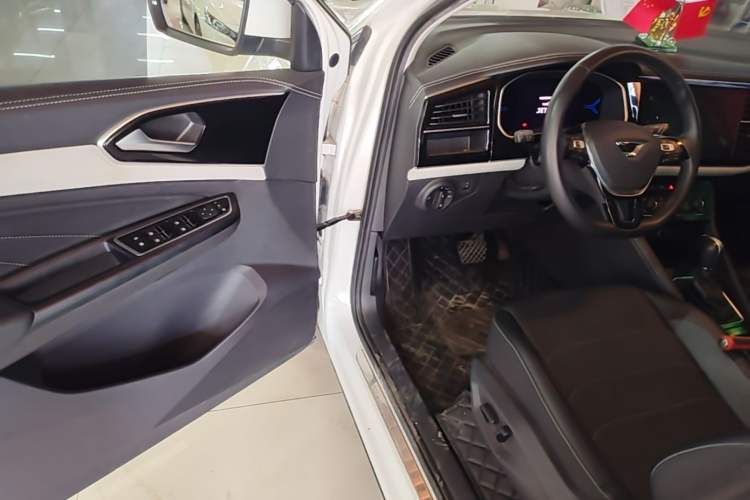 Used Jetta VS5 2022 280TSI Automatic Glory Edition Driver Seat