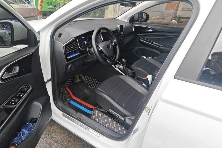 Used Jetta VS5 2022 280TSI Automatic Enjoyment Pro Trim Driver Seat