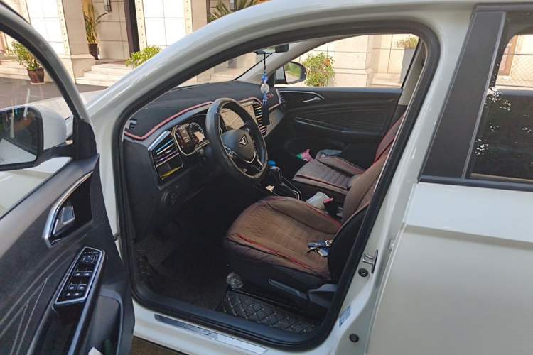 Used Jetta VS5 2022 280TSI Automatic Enjoyment Pro Trim Driver Seat