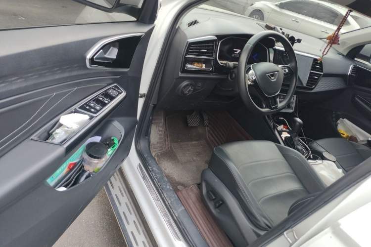 Used Jetta VS5 2022 280TSI Automatic Glory Pro Driver Seat