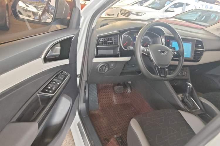Used Jetta VS5 2022 280TSI Automatic Trend Edition Driver Seat