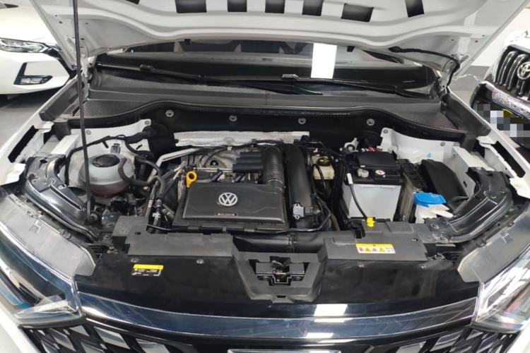 Used Jetta VS5 2022 280TSI Automatic Trendy Pro Version Engine Bay