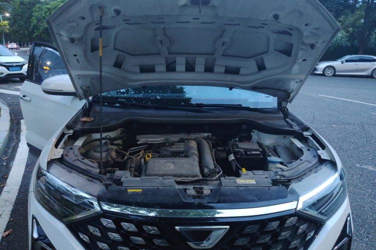 Used Jetta VS5 2022 280TSI Automatic Enjoyment Model Engine Bay