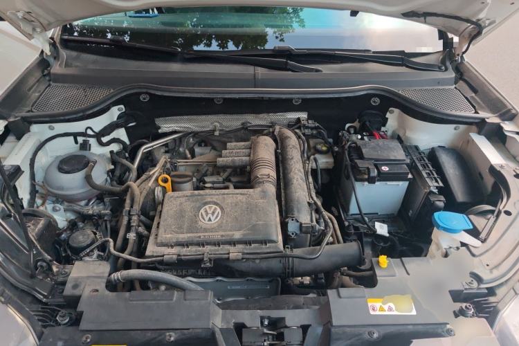 Used Jetta VS5 2022 280TSI Manual Enjoyment Version Engine Bay