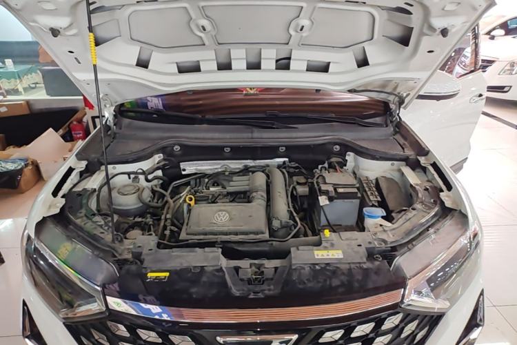 Used Jetta VS5 2022 280TSI Automatic Glory Edition Engine Bay