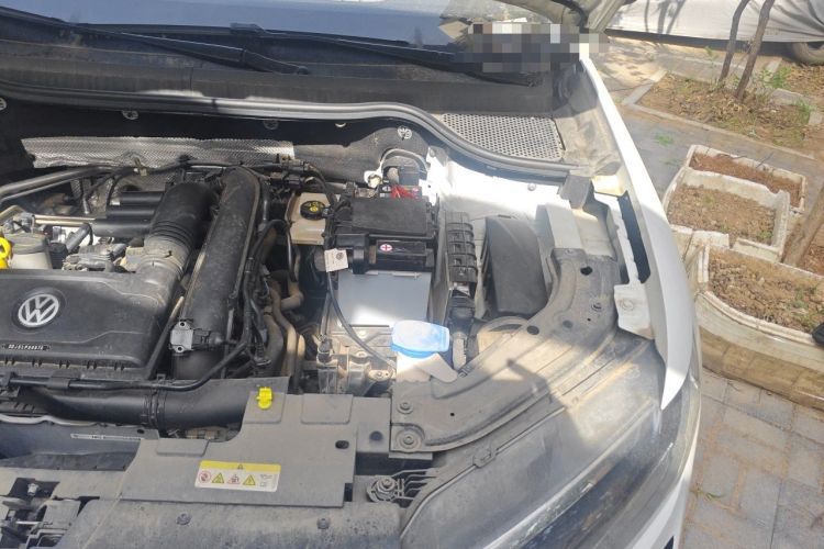Used Jetta VS5 2022 280TSI Manual Advanced Trim Engine Bay Left
