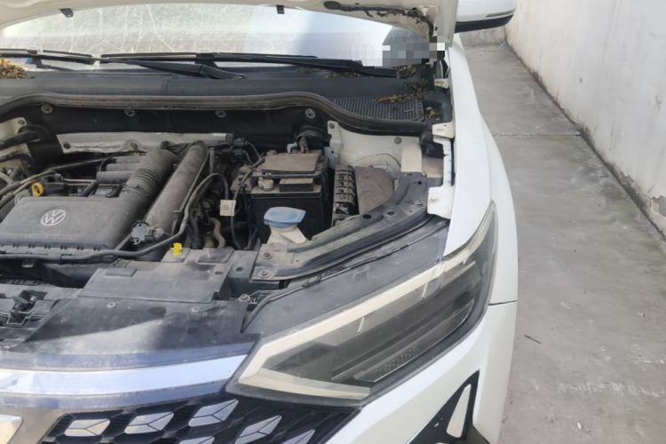 Used Jetta VS5 2022 280TSI Automatic Trend Edition Engine Bay Left