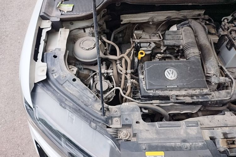 Used Jetta VS5 2022 280TSI Automatic High-Gloss Enjoyment Model Engine Bay Right