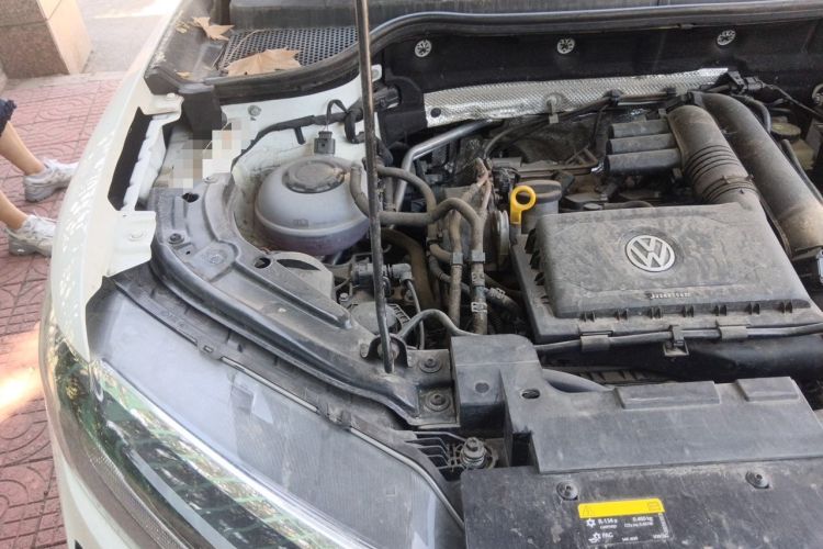 Used Jetta VS5 2022 280TSI Automatic Trend Edition Engine Bay Right