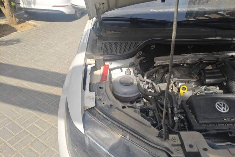 Used Jetta VS5 2022 280TSI Manual Advanced Trim Engine Bay Right
