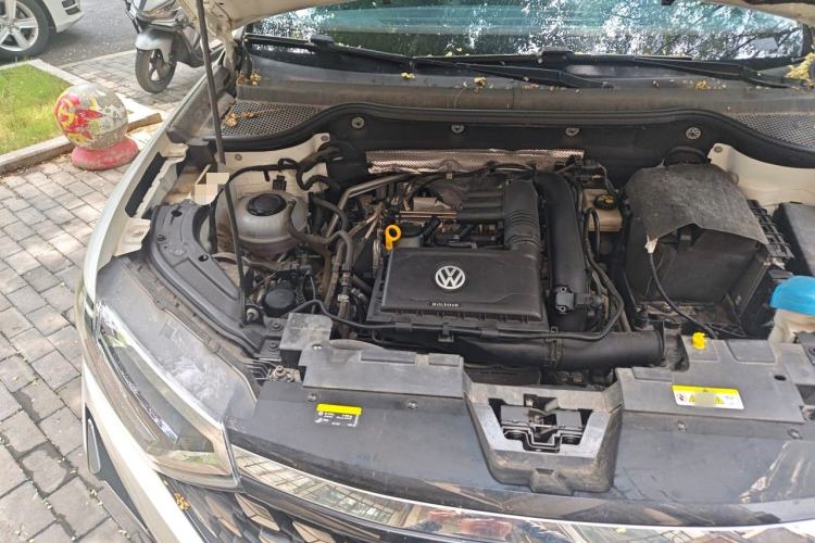 Used Jetta VS5 2022 280TSI Automatic Glory Edition Engine Bay Right