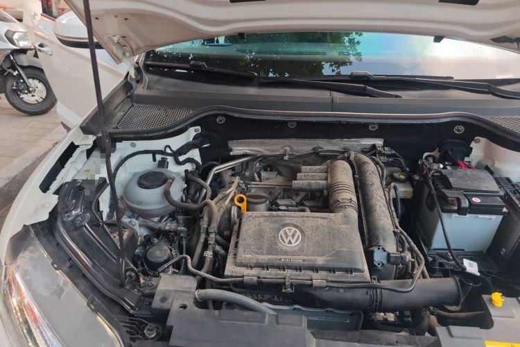 Used Jetta VS5 2022 280TSI Manual Enjoyment Version Engine Bay Right