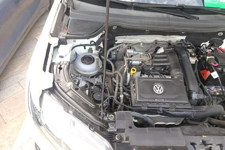 Used Jetta VS5 2022 280TSI Automatic Enjoyment Model Engine Bay Right