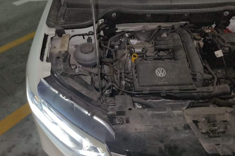 Used Jetta VS5 2022 280TSI Automatic Enjoyment Pro Trim Engine Bay Right