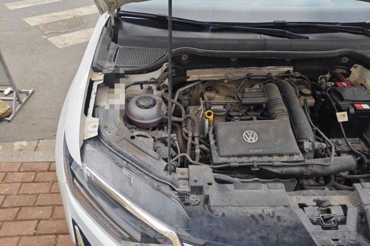 Used Jetta VS5 2022 280TSI Automatic Enjoyment Model Engine Bay Right