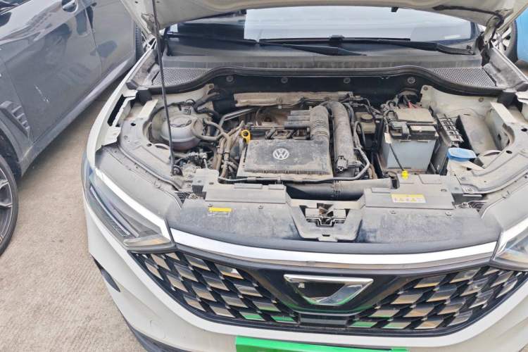 Used Jetta VS5 2022 280TSI Automatic Trendy Pro Version Engine Bay Right