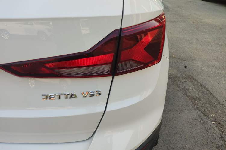 Used Jetta VS5 2022 280TSI Automatic Glory Edition Exterior 3