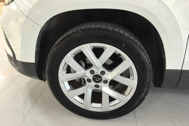 Used Jetta VS5 2022 280TSI Automatic Trendy Pro Version Exterior 7