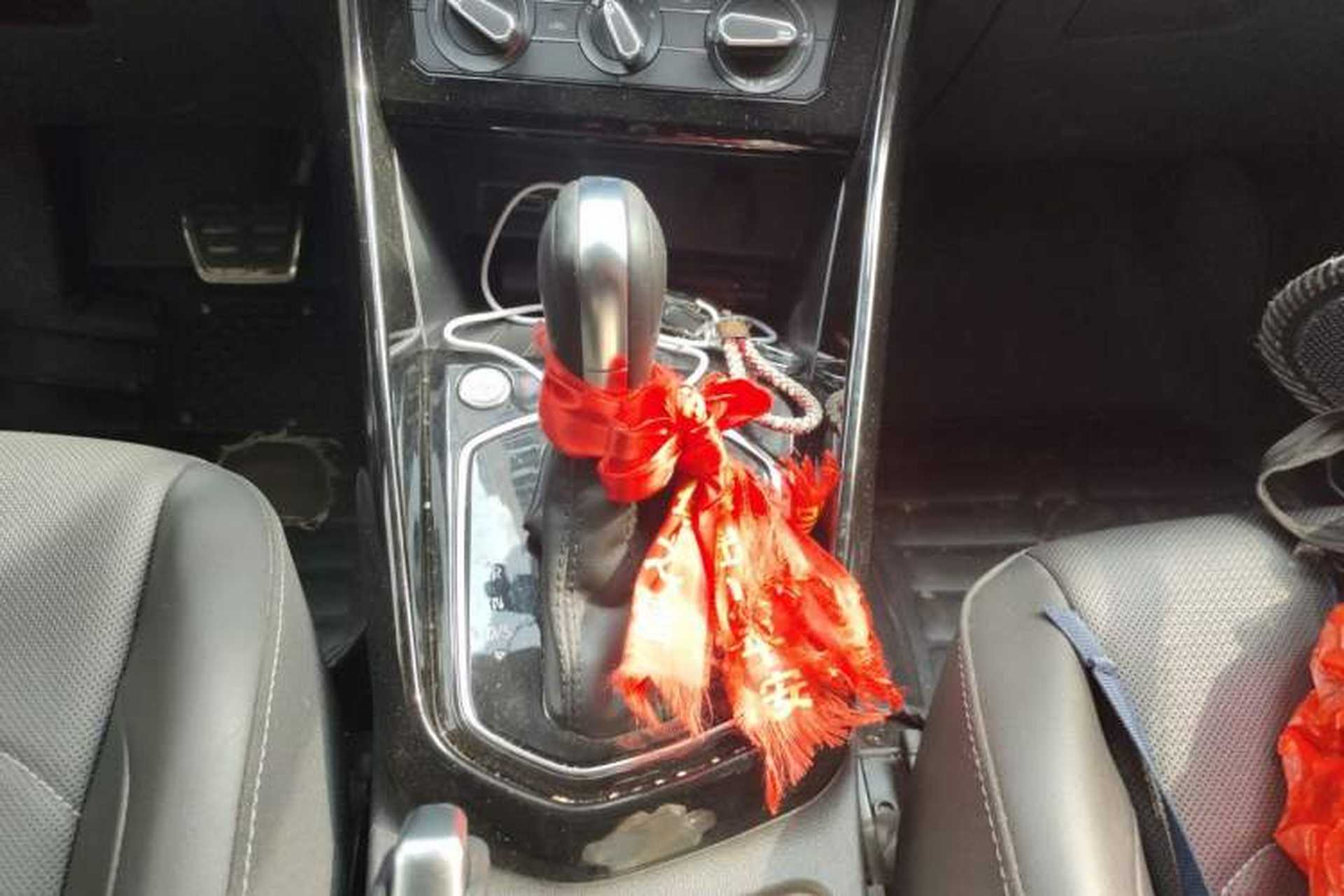 Used Jetta VS5 2022 280TSI Automatic Enjoyment Pro Trim Gear Lever