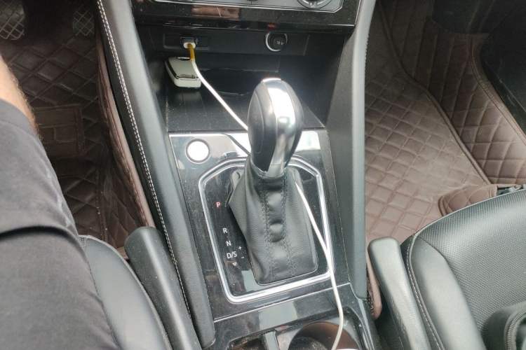 Used Jetta VS5 2022 280TSI Automatic Enjoyment Pro Trim Gear Lever