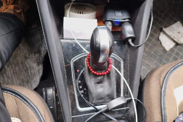 Used Jetta VS5 2022 280TSI Automatic Trend Edition Gear Lever