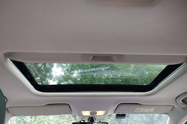 Used Jetta VS5 2022 280TSI Automatic High-Gloss Enjoyment Model Headliner