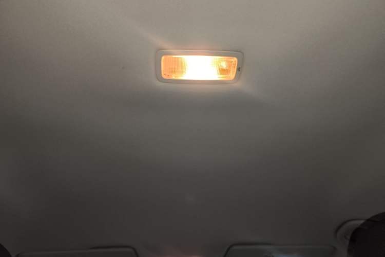 Used Jetta VS5 2022 280TSI Automatic Trendy Pro Version Headliner