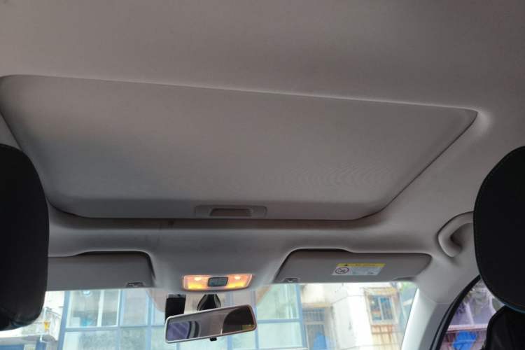 Used Jetta VS5 2022 280TSI Automatic High-Gloss Enjoyment Model Headliner