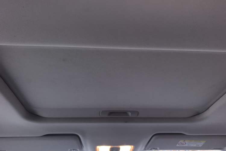 Used Jetta VS5 2022 280TSI Automatic High-Gloss Enjoyment Model Headliner
