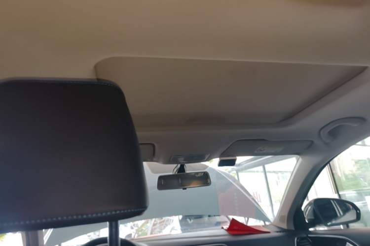 Used Jetta VS5 2022 280TSI Automatic Enjoyment Model Headliner