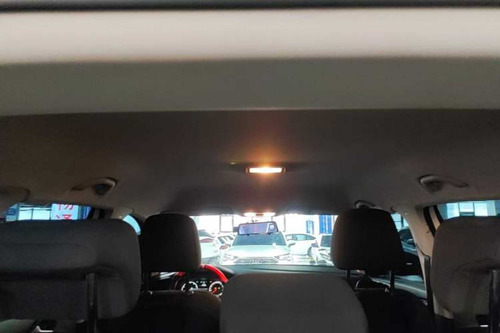 Used Jetta VS5 2022 280TSI Automatic Trendy Pro Version Headliner