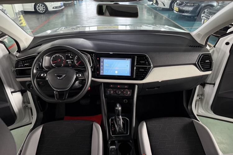 Used Jetta VS5 2022 280TSI Automatic Trend Edition Interior 1