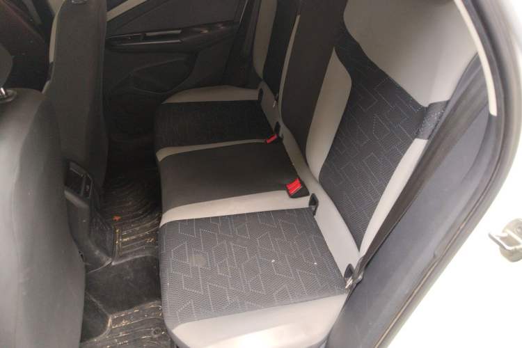 Used Jetta VS5 2022 280TSI Automatic Trend Edition Interior 4