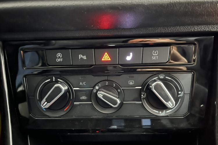 Used Jetta VS5 2022 280TSI Automatic Enjoyment Pro Trim Interior 4