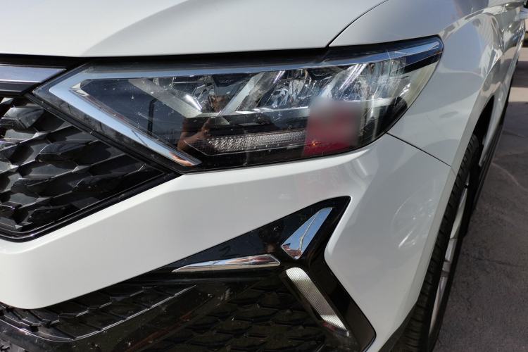 Used Jetta VS5 2022 280TSI Manual Advanced Trim Left Front Headlight