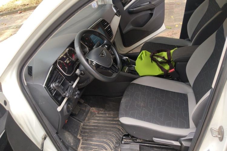 Used Jetta VS5 2022 280TSI Automatic Trend Edition Left Front Seat