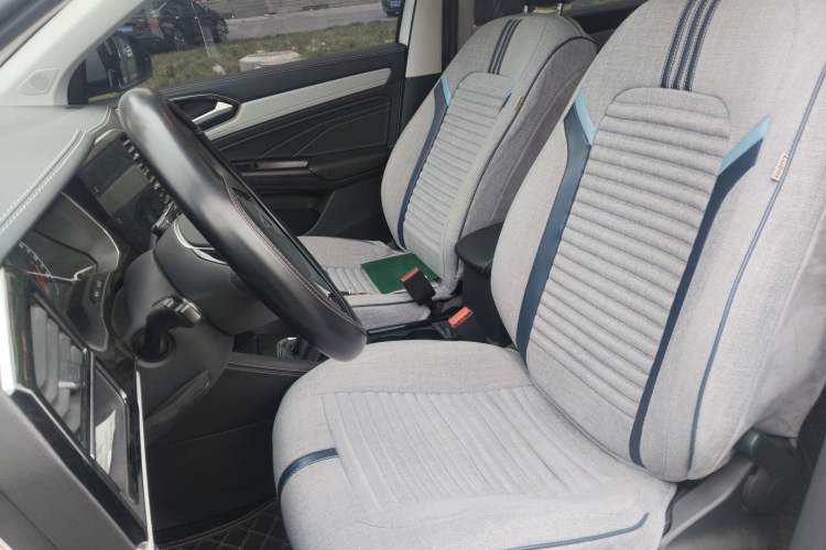 Used Jetta VS5 2022 280TSI Manual Advanced Pro Trim Left Front Seat