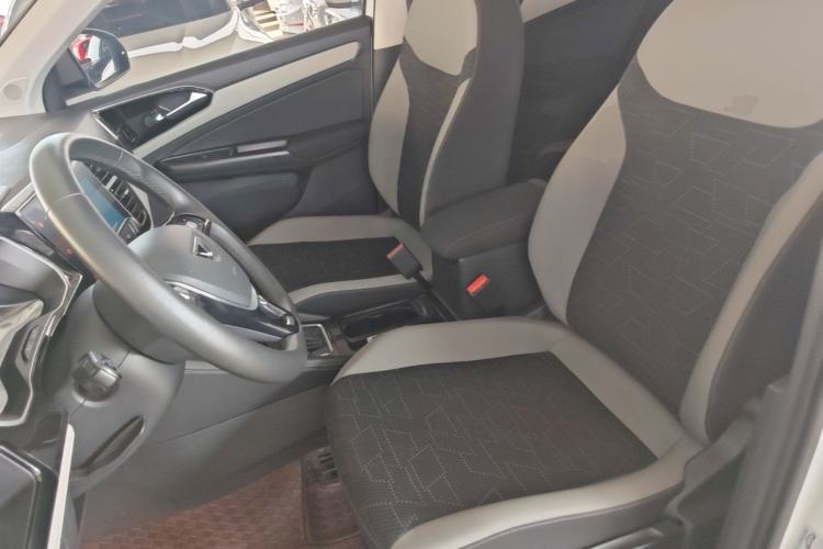 Used Jetta VS5 2022 280TSI Automatic Trend Edition Left Front Seat