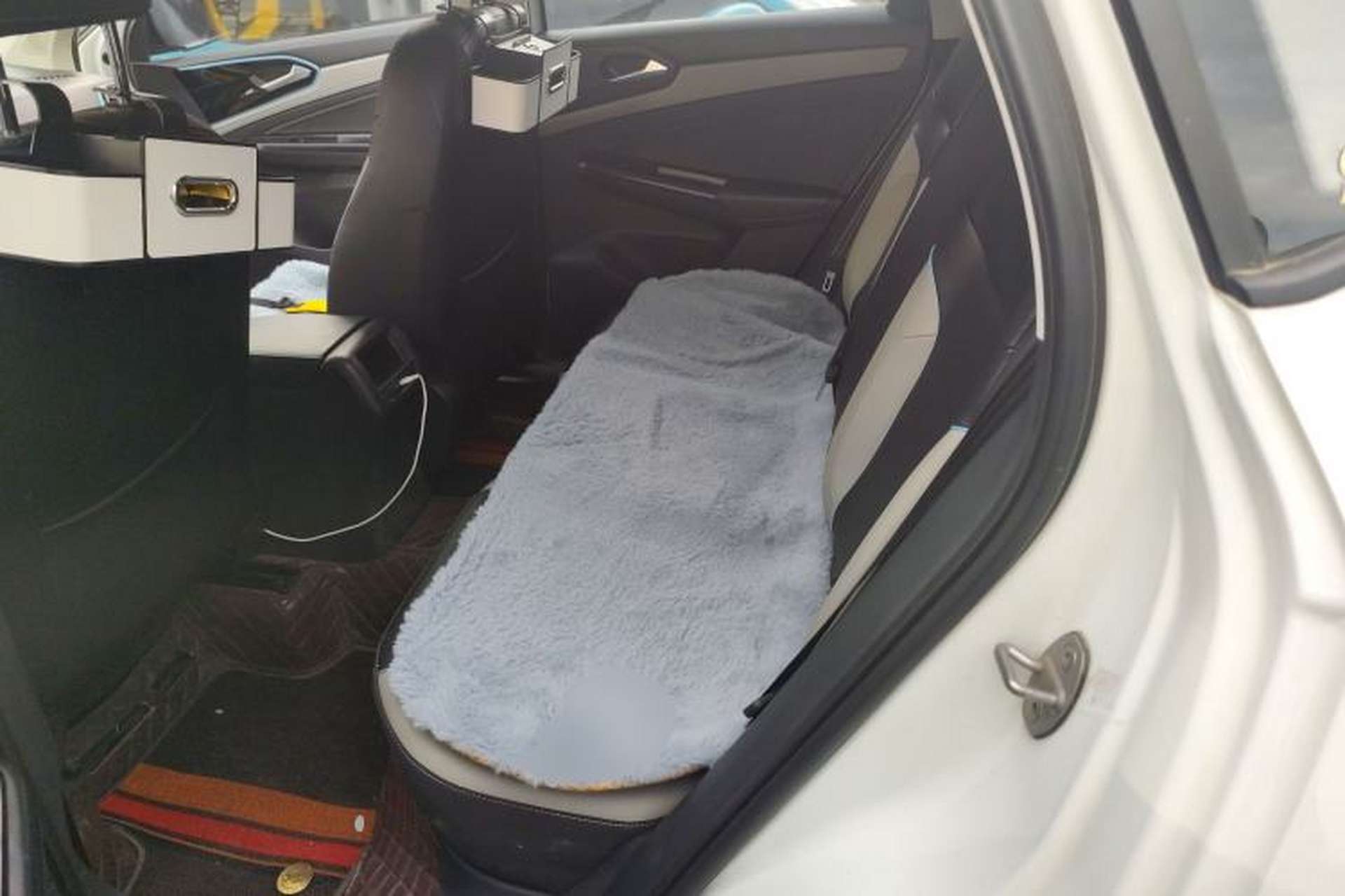 Used Jetta VS5 2022 280TSI Automatic Enjoyment Model Left Rear Seat