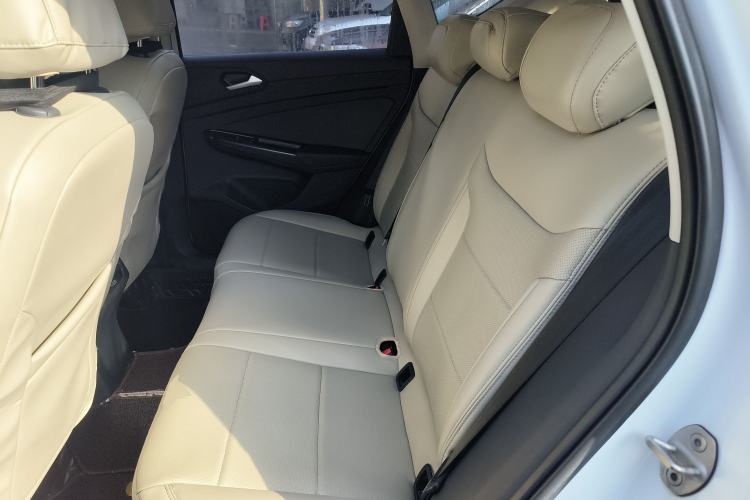 Used Jetta VS5 2022 280TSI Automatic Trendy Pro Version Left Rear Seat