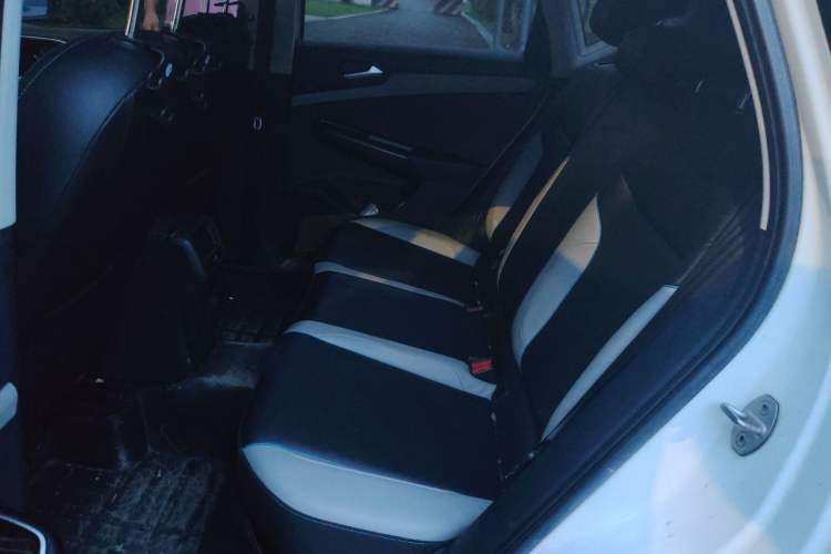Used Jetta VS5 2022 280TSI Automatic Enjoyment Model Left Rear Seat