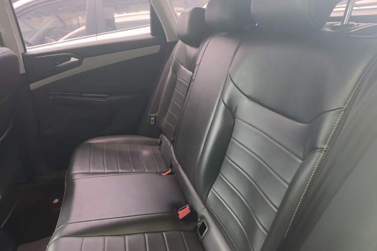 Used Jetta VS5 2022 280TSI Automatic Trend Edition Left Rear Seat