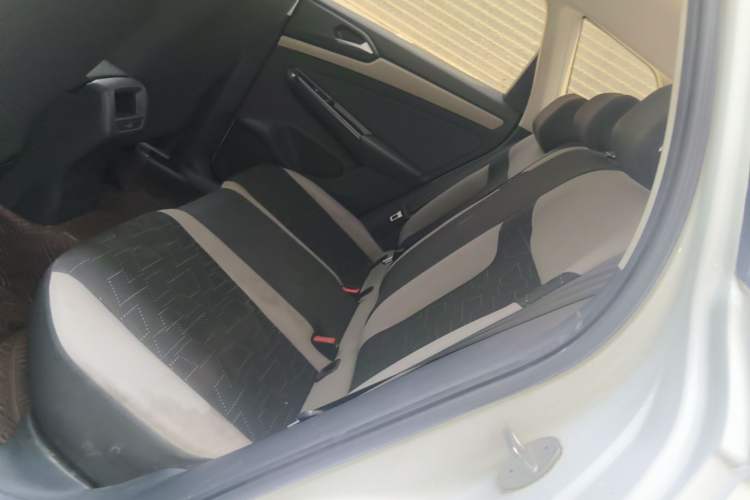 Used Jetta VS5 2022 280TSI Automatic Trend Edition Left Rear Seat