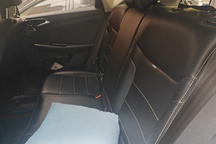 Used Jetta VS5 2022 280TSI Automatic Trendy Pro Version Left Rear Seat